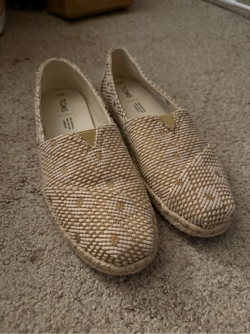easy, bright and light toms